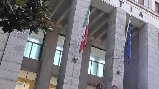 «Pagaci i danni o vedrai il piombo» Condannati a 4 anni