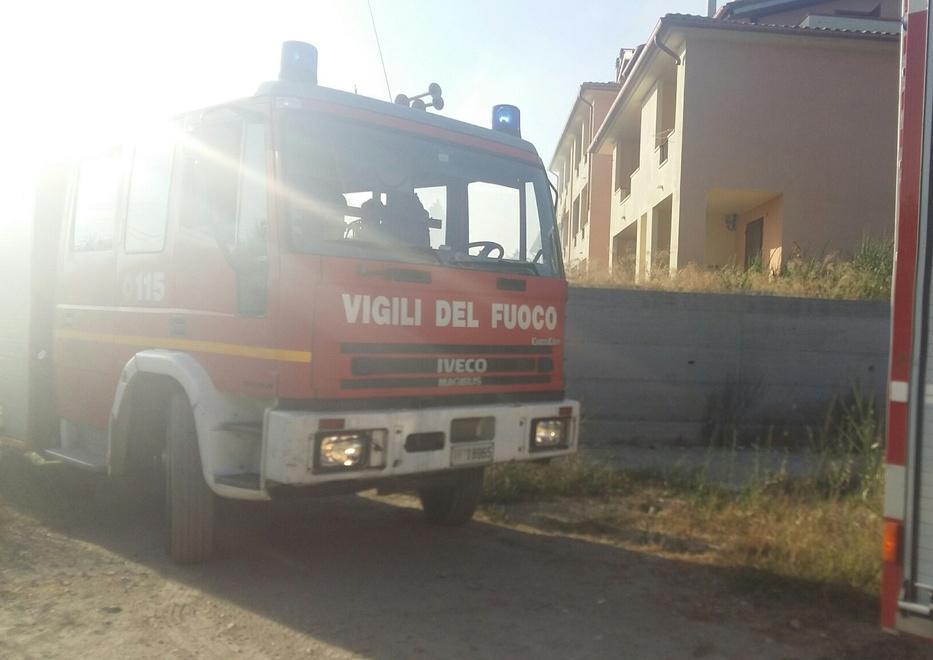 Le fiamme si riaffacciano sulla città 