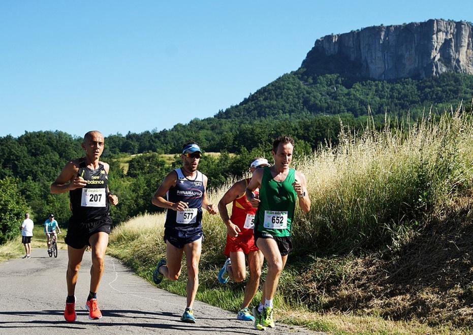 Magagnoli e Morlini vincono il Giro della Pietra di Bismantova