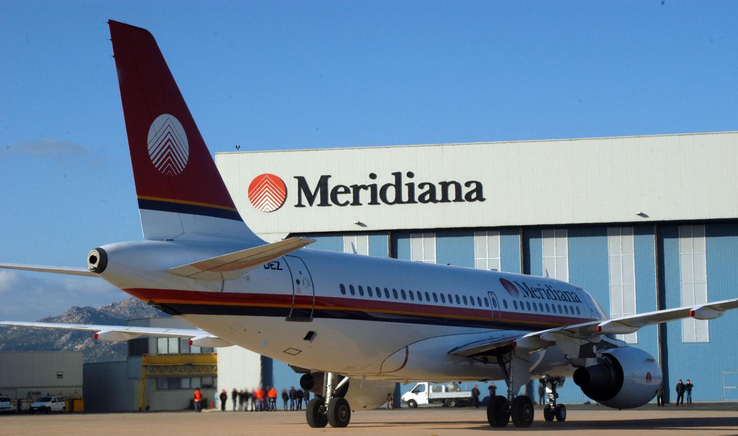 Maxi ritardo sul Roma-Olbia, è polemica 