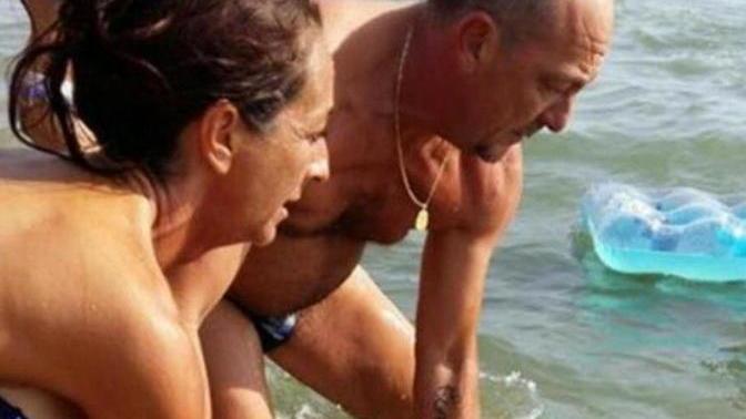 Cucciolo di delfino salvato a Calambrone
