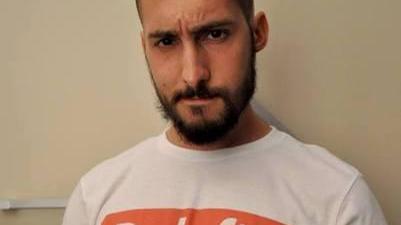 Viareggio si prende in giro online