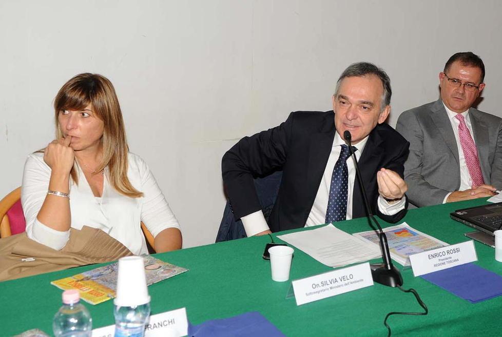 Rossi e Velo a Calenda «Va trovata una soluzione»