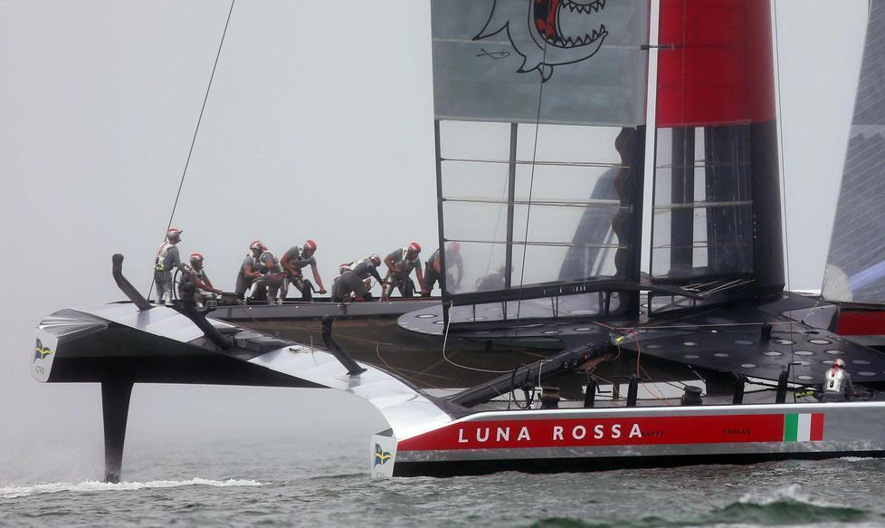 Vela, Luna Rossa torna nell’America’s cup