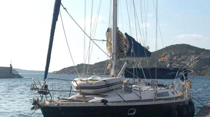 La Capitaneria salva 7 naufraghi alla Maddalena