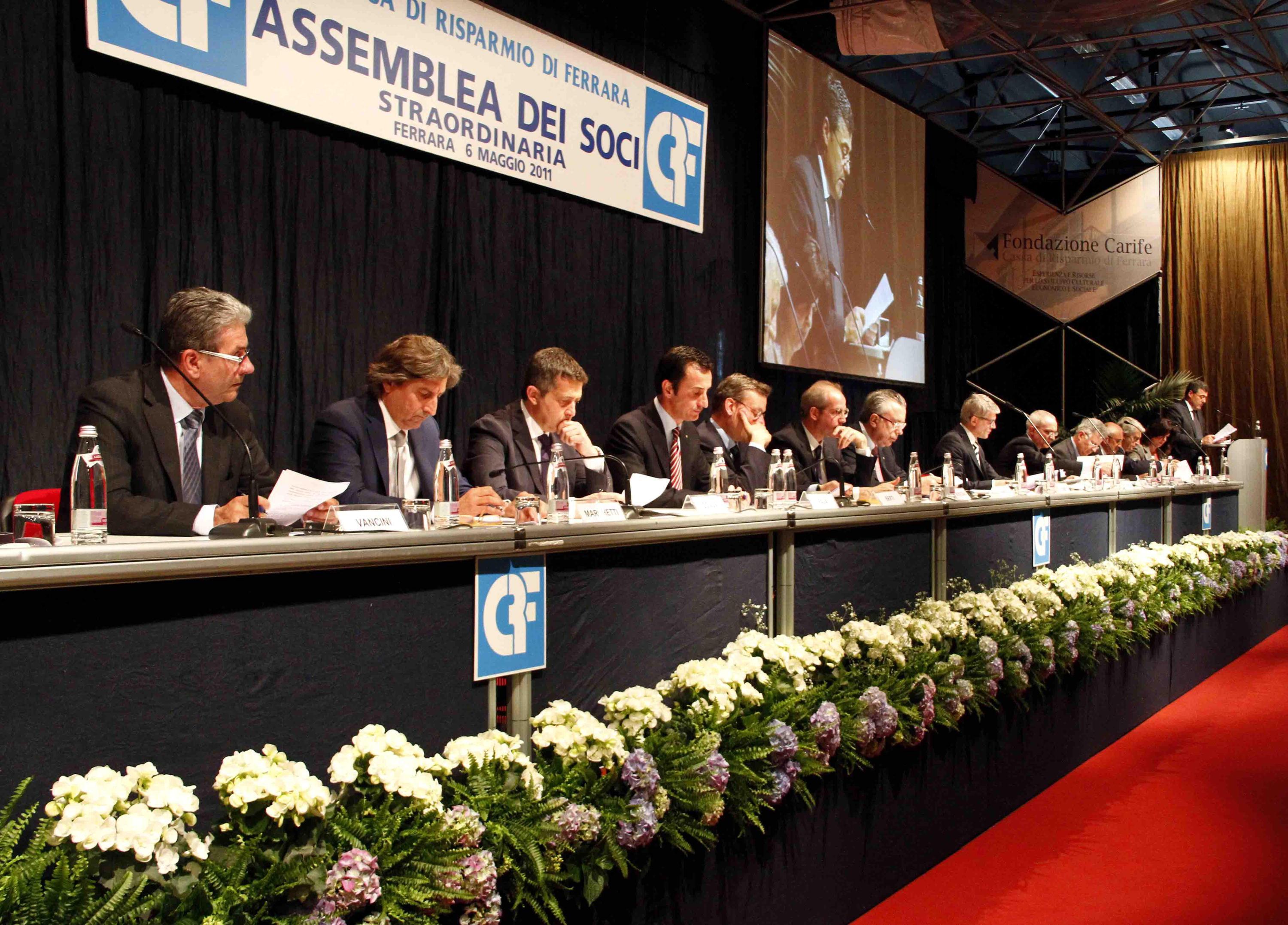 L'assemblea del maggio 2011 per la decisione di aumento di capitale