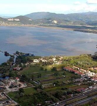 Siccità, il lago a livello di guardia 