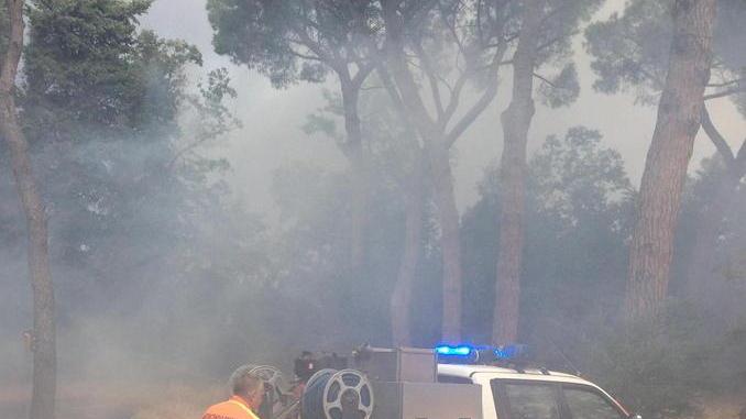 Tre fronti di fuoco, timore per una famiglia