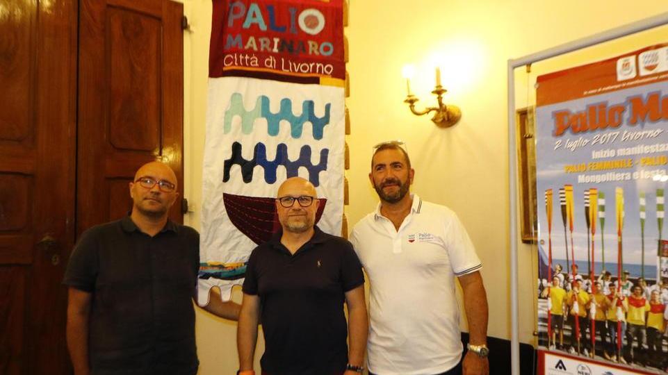 Villaggio, stand, Notte bianca per il Palio numero ottanta