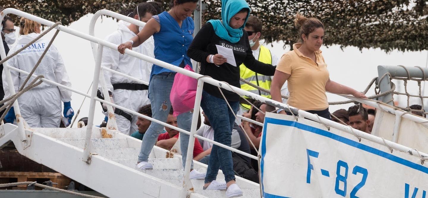 Riprendono gli sbarchi nell’isola 903 profughi  