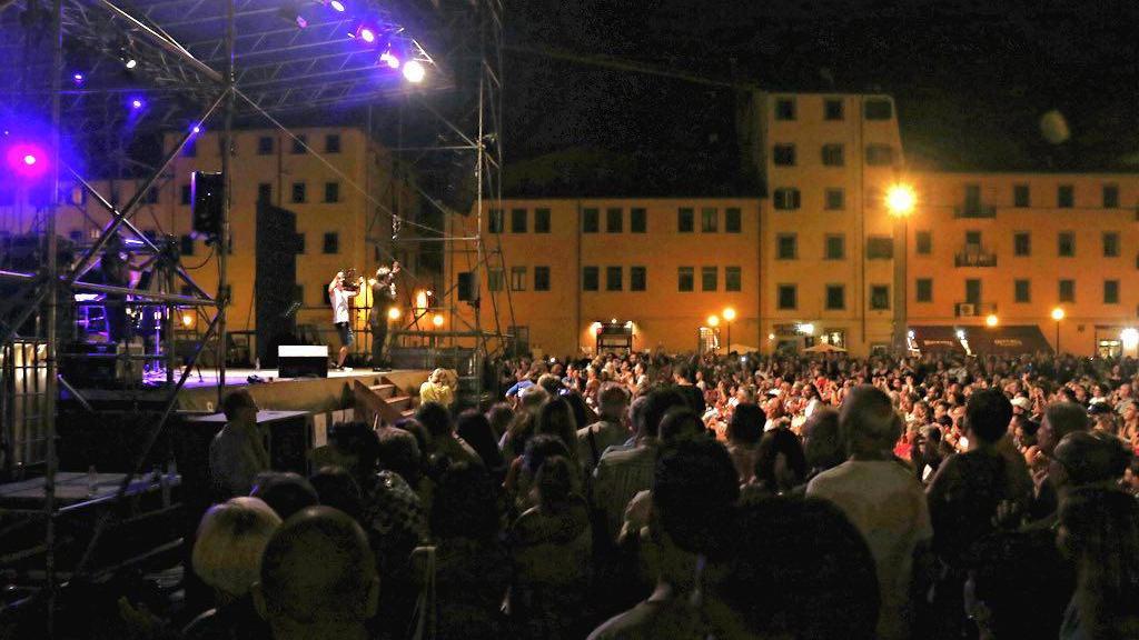 Stretta sulle feste di piazza con le misure sulla sicurezza
