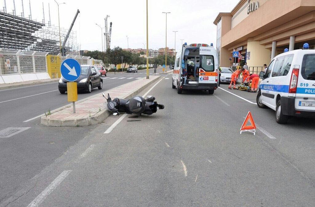 Incidente davanti al Sant'Elia a Cagliari (Rosas)