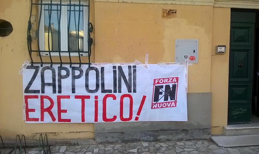 Messaggi d’affetto a don Zappolini «Vai avanti così»