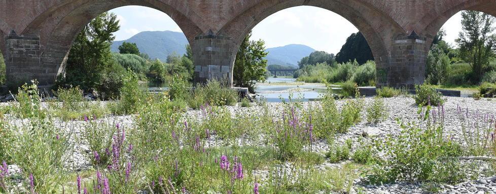 Sos acqua: quella pubblica solo per bere e lavarsi 