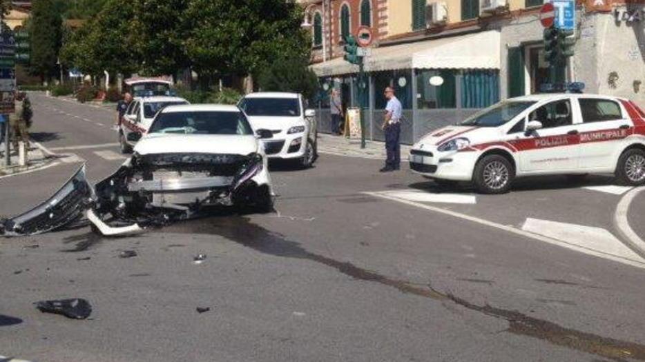Incidente all’incrocio di via San Francesco