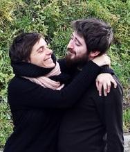 Carola Ortiz stasera al Sociale Domenica i “Comaneci”