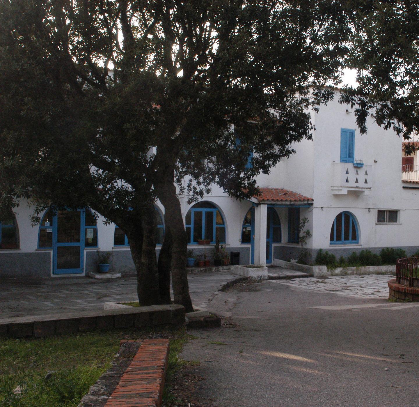 Hotel Sacchi, da albergo a tre stelle a centro per migranti  