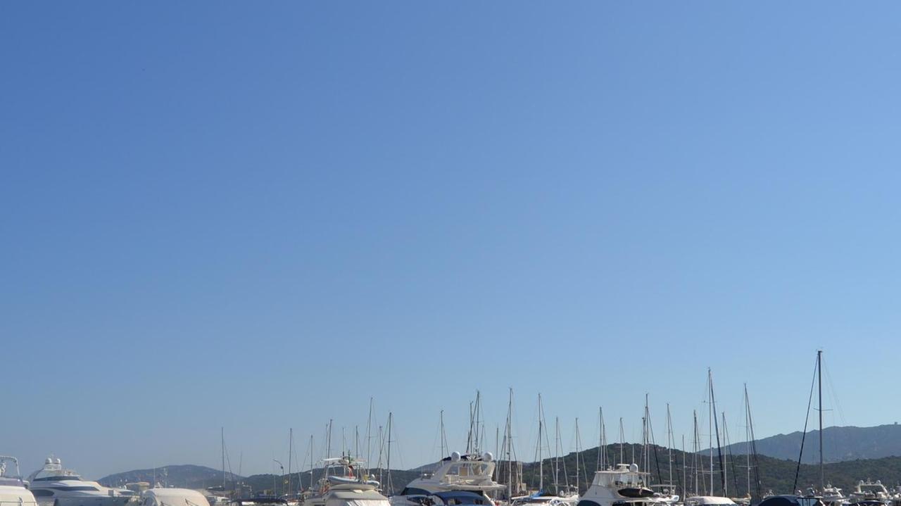 Porto di Cannigione riprendono i lavori