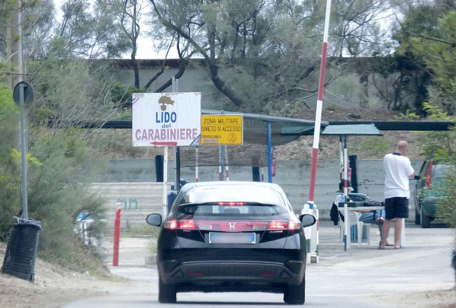 L'ingresso del Lido del Carabiniere a Tirrenia