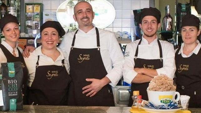 La pasticceria festeggia il decennale: «Ci siamo rialzati dopo la tempesta»