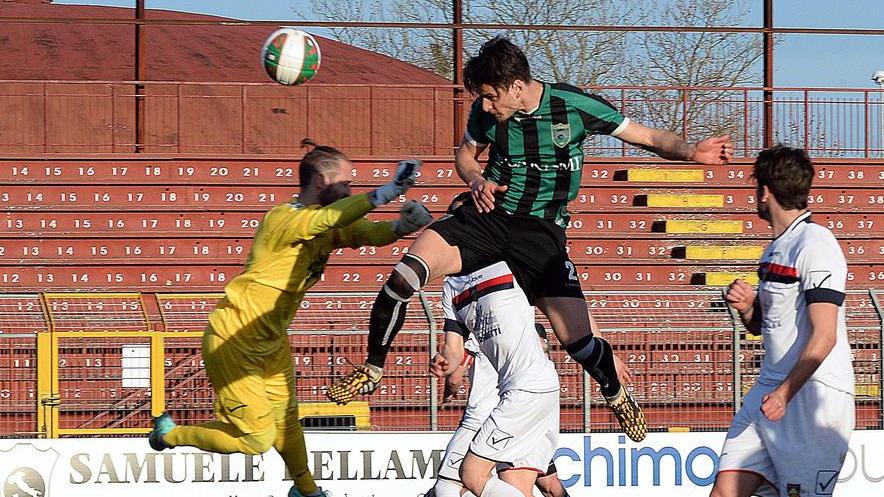Spunta la pista Izzillo svincolato dalla Juve Stabia