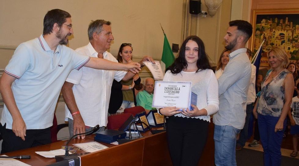 È di Isabella Musetti lo scatto più bello dei tappeti di segatura