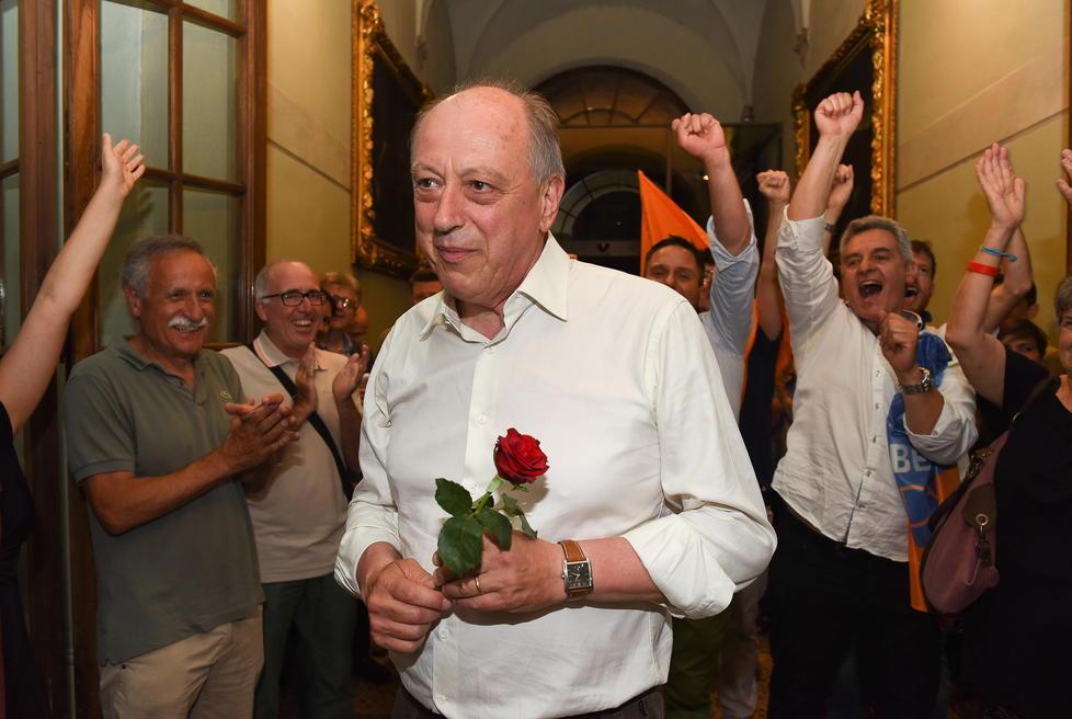 Via alle consultazioni In settimana la giunta