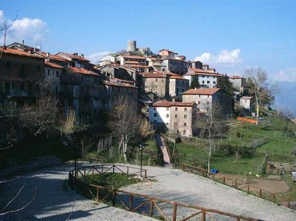 Aut aut a Saisi sulla fusione dei Comuni  