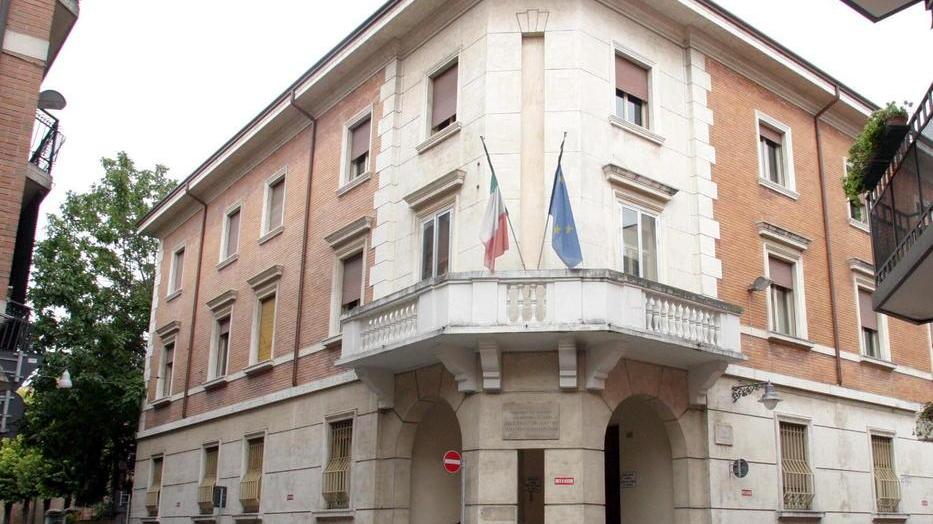 Telefoni muti all’Ispettorato