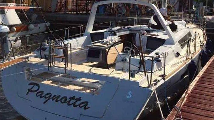 Barca sparita, ferrarese derubato