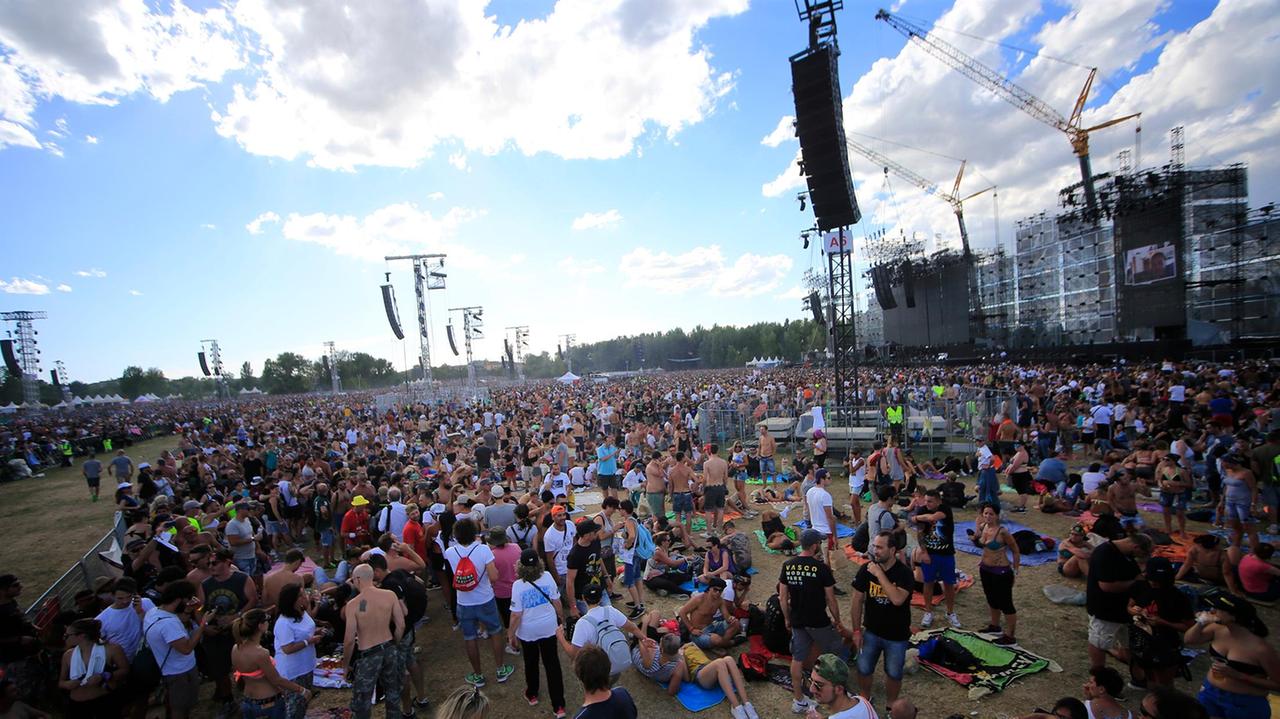 Modena Park, chi vorresti vedere in concerto l'anno prossimo ? Parte 1