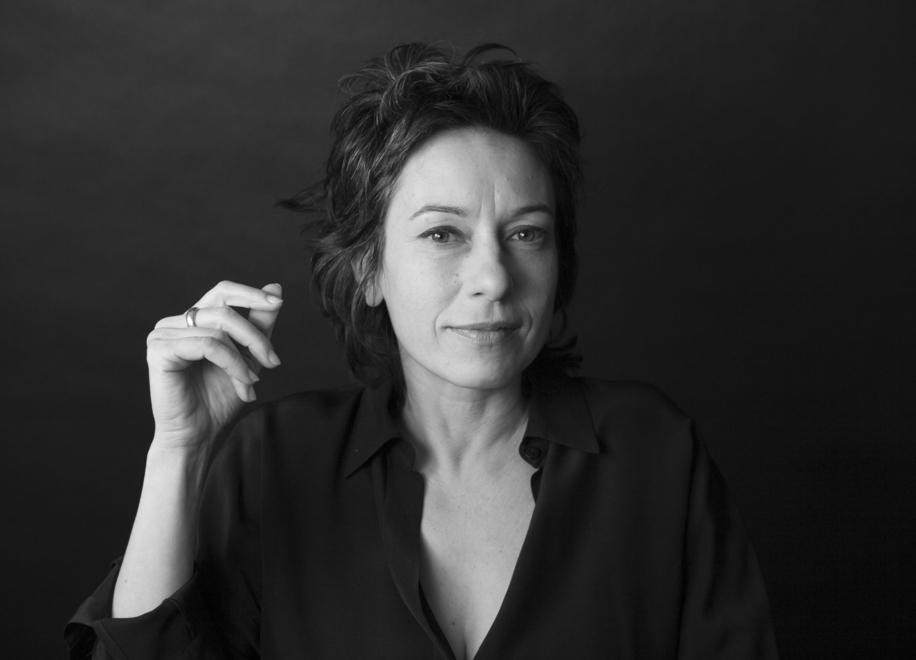 “Odiare Medea”, all’Emilia e una notte la prova aperta di Giuliana Musso