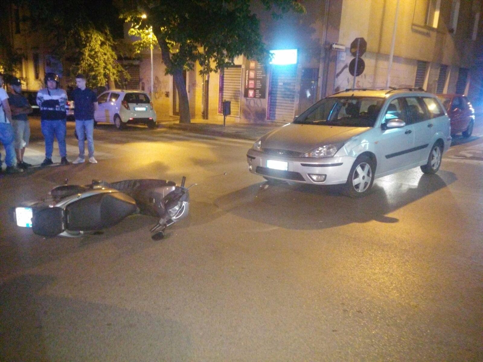 Sassari, ubriaco "brucia" una precedenza e manda un motociclista all'ospedale