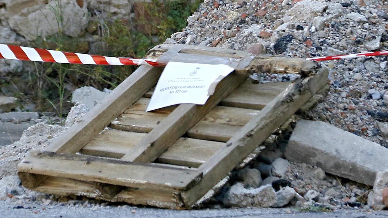 Il sequestro degli ex Macelli