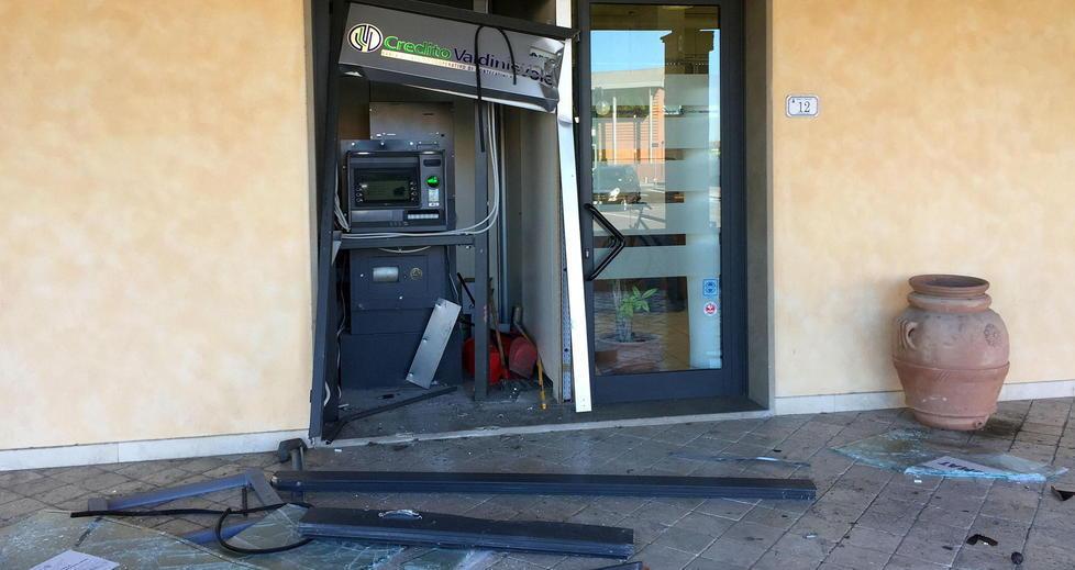 Fallito l’assalto al bancomat la banda tradita dal rumore 