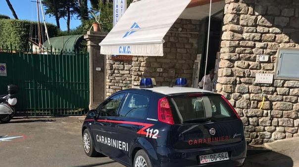 Raid di colpi nelle case rubati soldi e gioielli