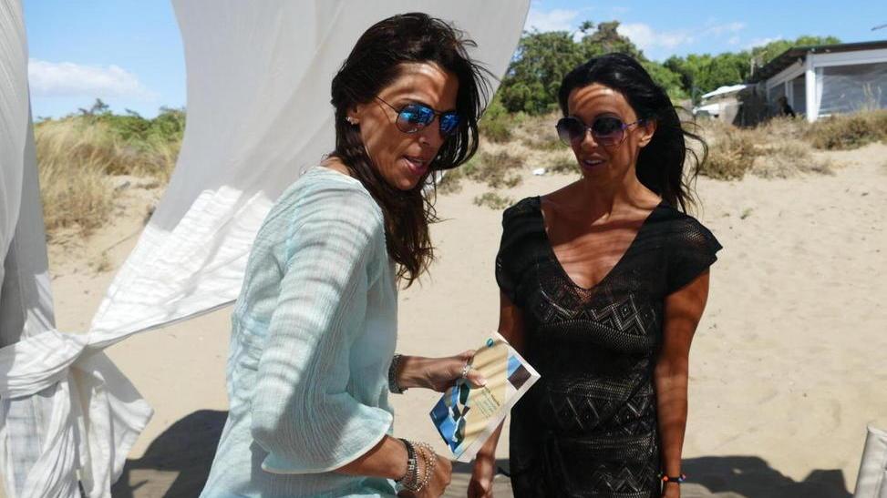 fabiola sciabbarrisi al lavoro al tuscany bay