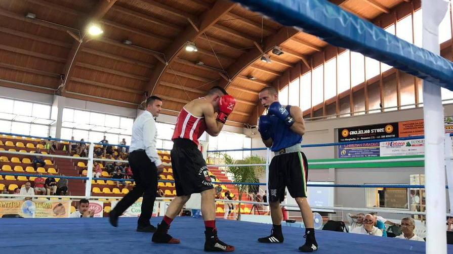 Demollari ad un passo da Guanto d’oro