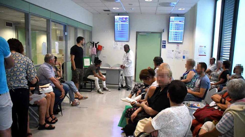 L’Asl: «I volontari Avo non fanno gli infermieri»