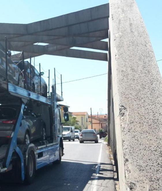 Ma non tutti i camion rispettano il blocco