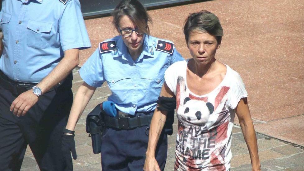 Per ora la Mazzoni rimane ai domiciliari