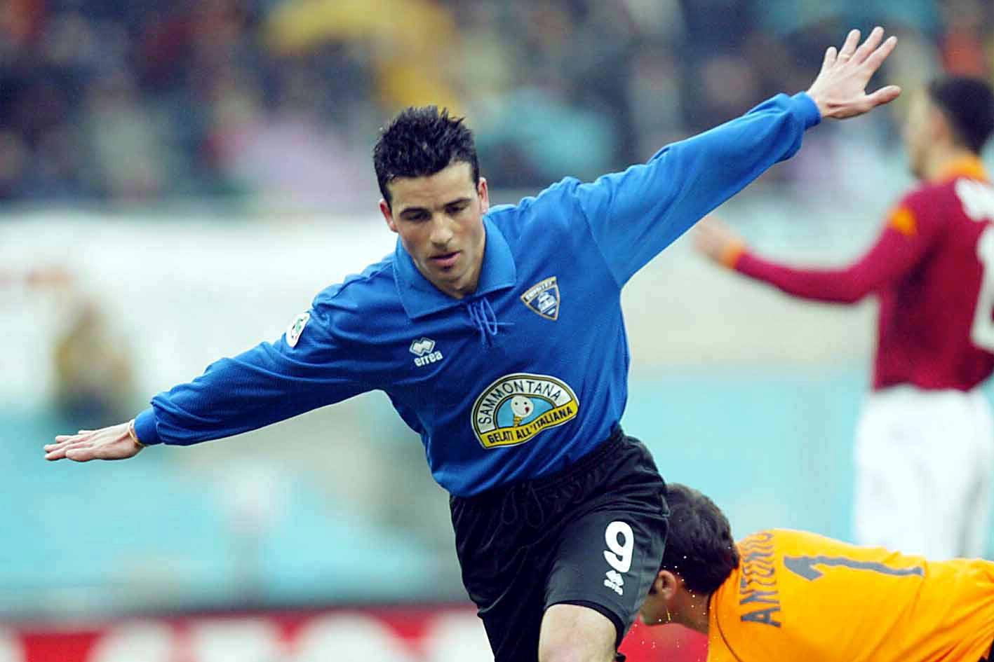 Totò Di Natale dopo un gol segnato con la maglia dell'Empoli 