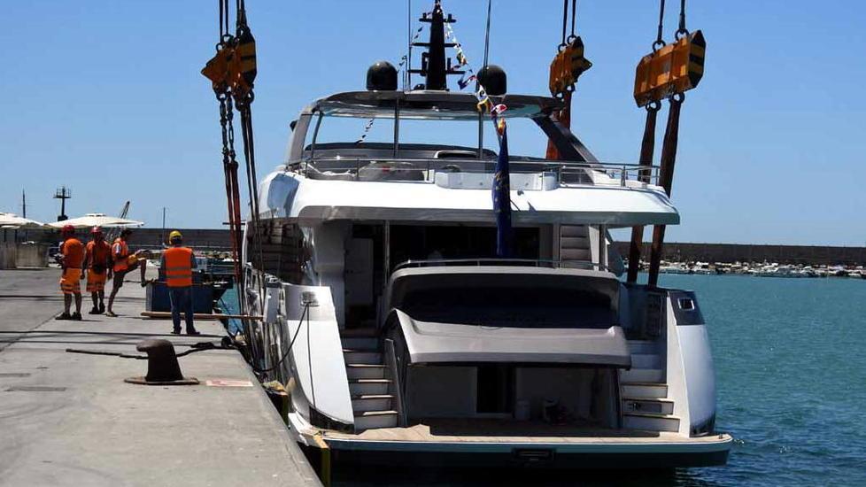 Primo viaggio in mare della Harmony Maiora