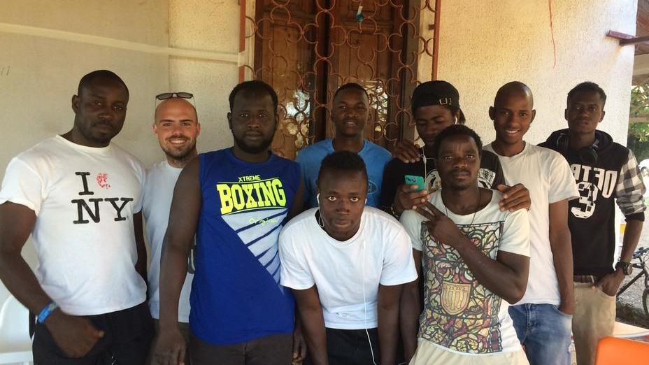Giocano a calcio e sognano un lavoro
