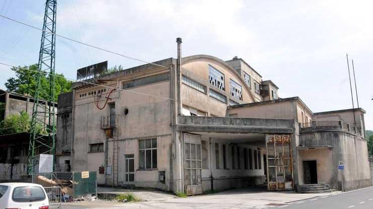 Demolito il Cementificio Sacci lascia 30mila tonnellate di detriti