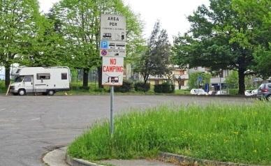 L'area camper di via Marini, ieri è intervenuta la polizia