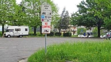 L'area camper di via Marini, ieri è intervenuta la polizia