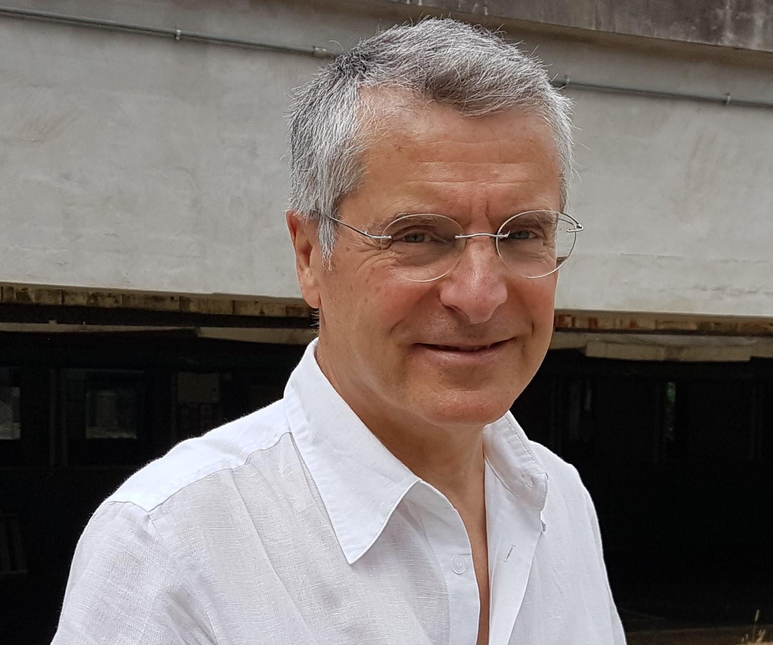 Il regista pratese Gabriele Cecconi