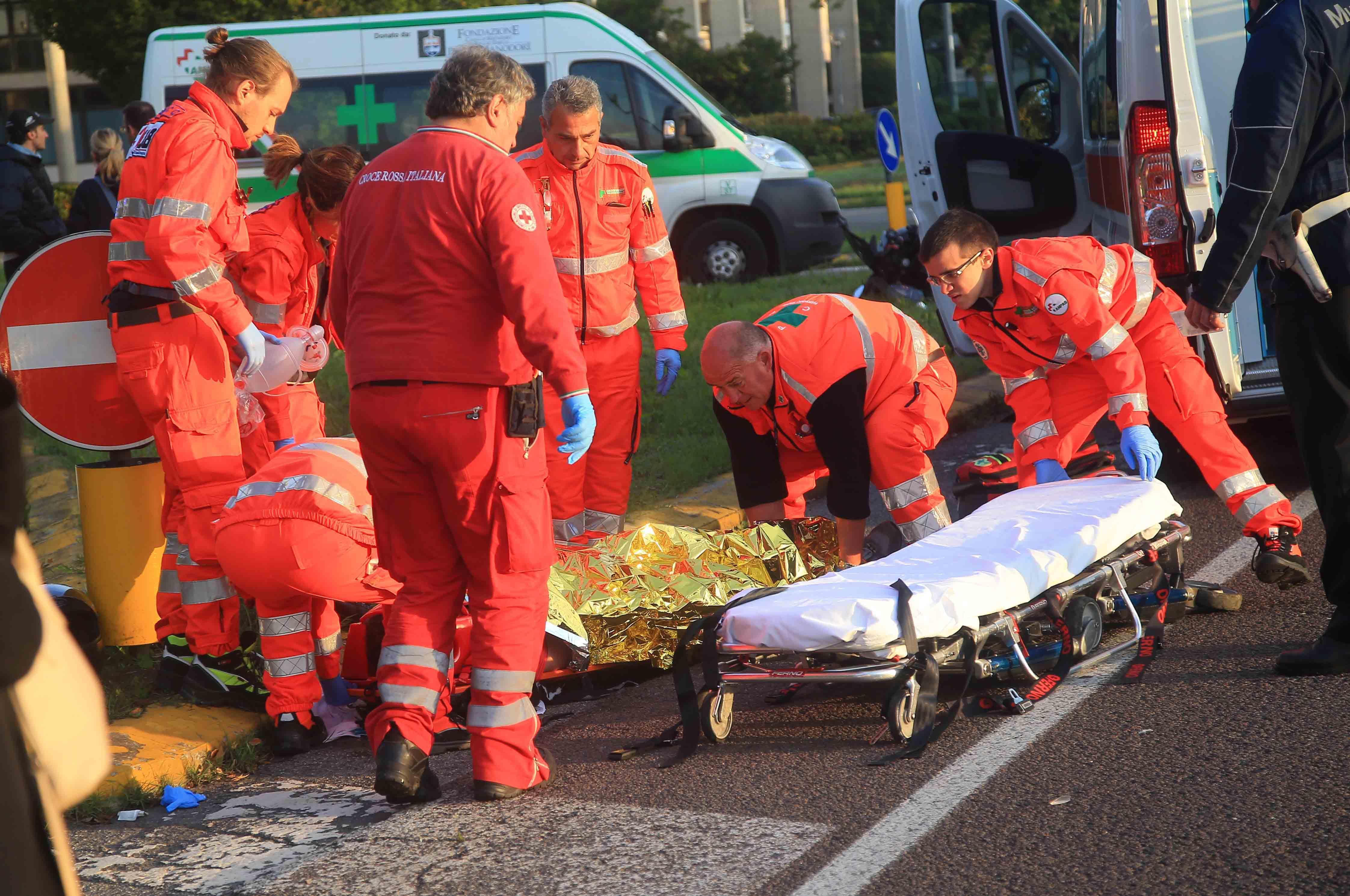 Reggio Emilia, fra la vita e la morte un 42enne investito in viale dei Mille