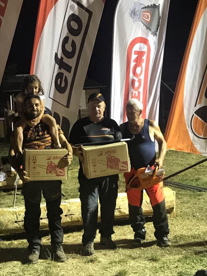 I vincitori della gara di Triathlon del boscaiolo